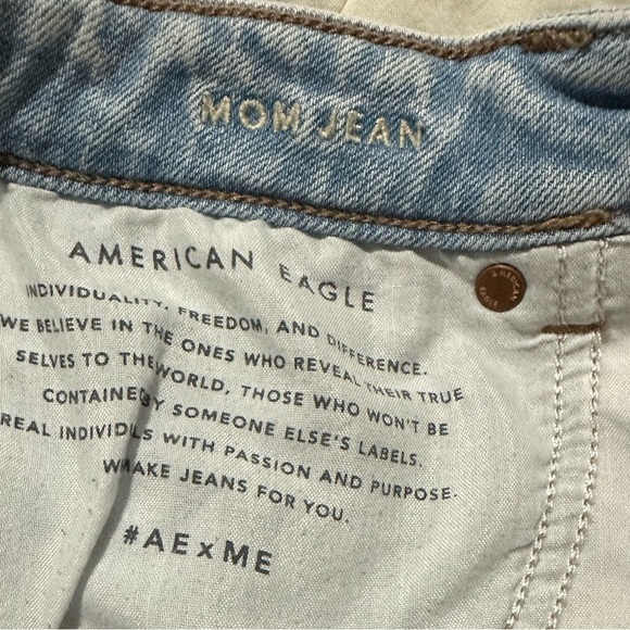 American Eagle Blue Mom Jeans with Distressed Details - Picture 6 of 7